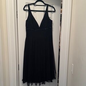 Elegant Black Midi Dress